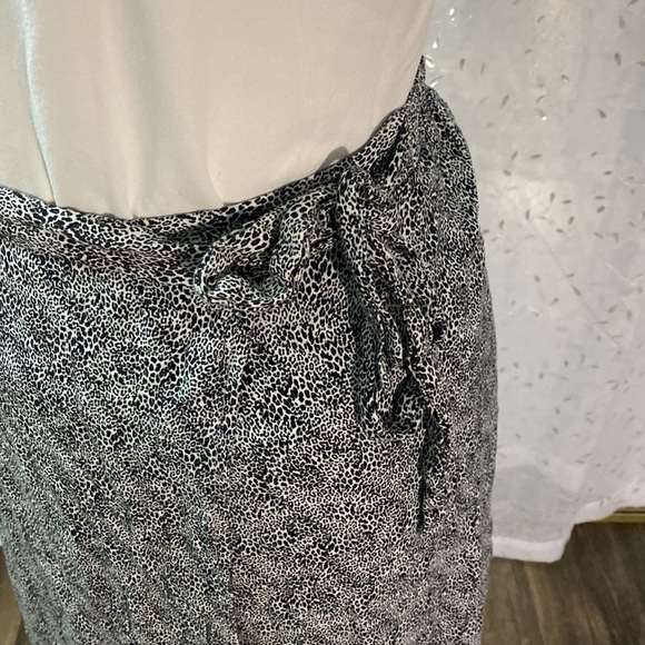 Wrap Midi Skirt Cheetah - Picture 6 of 7